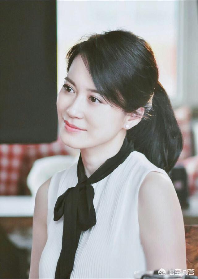 最火爆明星穿衣搭配女