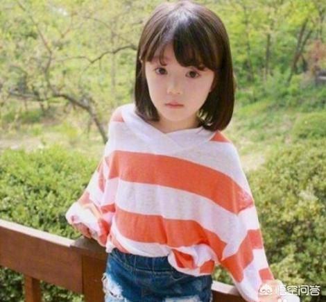 小孩子怎么扎头发像韩国人？小孩子怎么样扎头发才能变漂亮