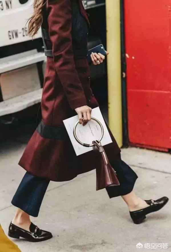 红色风衣和靴子如何搭配(图14)