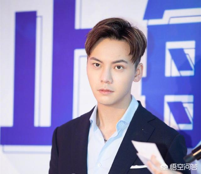 染发发色大学生显白，染发发色大学生显白吗