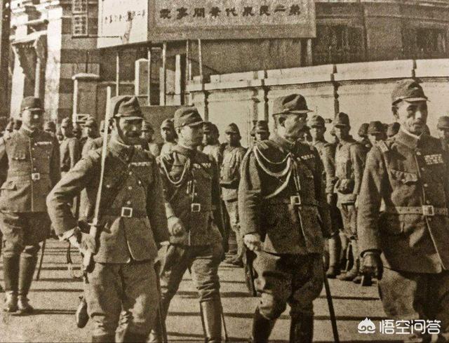 德国和日本哪个实力强（二战时德军总共有多少军队？日军总共有多少人？德国总共有多少人口？日本总共有多少人口？）