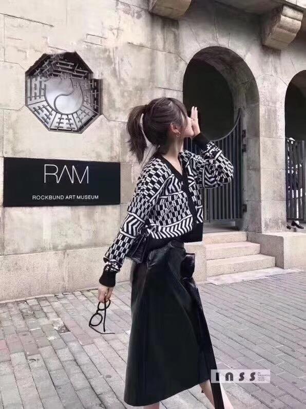 长开衫如何搭配秋季外套(图25)