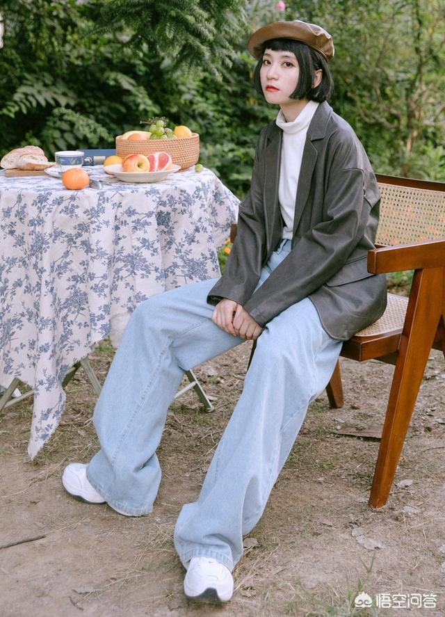 西装款皮衣如何搭配衣服(图1)