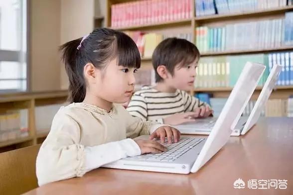 如何引导学生正确使用网络？