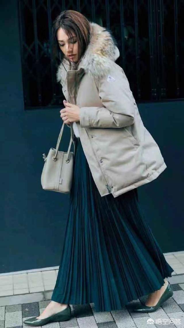 超短牛仔棉衣如何搭配衣服(图40)