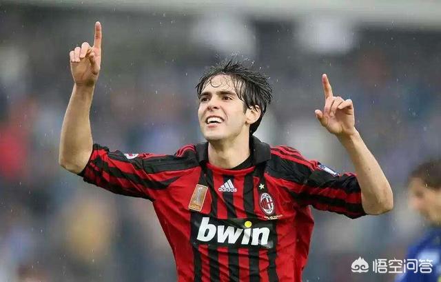 [足球卡卡]卡卡为什么能以明显的优势成为世界足球先生？