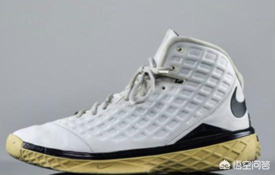 鞋底氧化发黄怎么保养(图1)