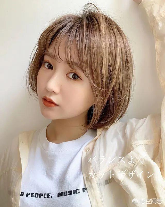 年轻女性都有什么短发型(图12)