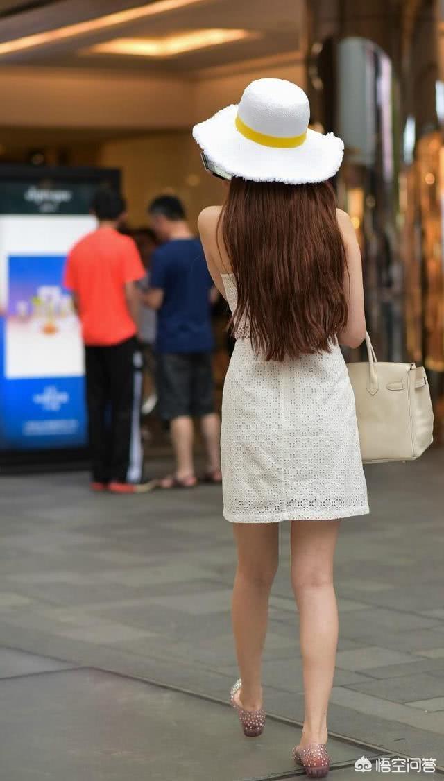 夏季小白鞋怎么搭配裙子(图4)
