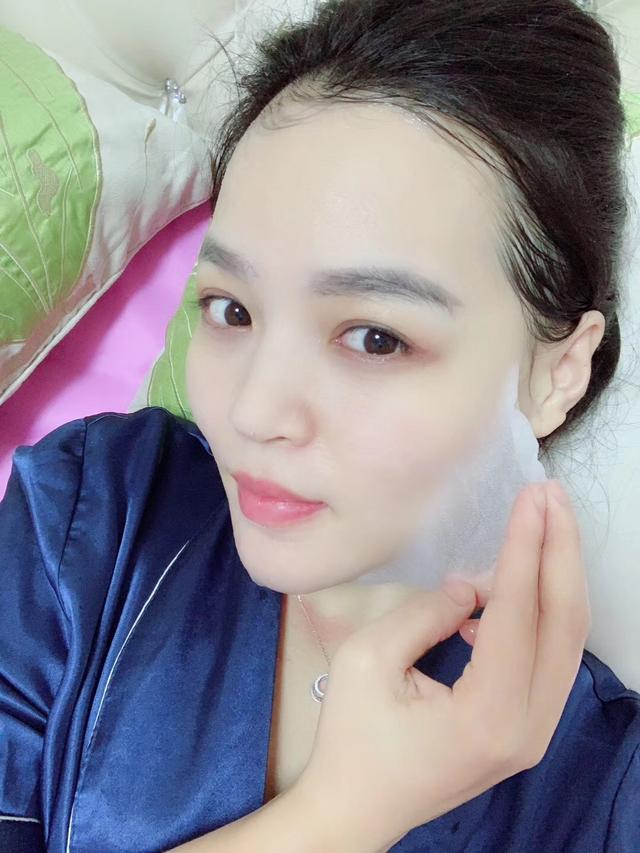 皮肤干硬要怎么保养(图2)