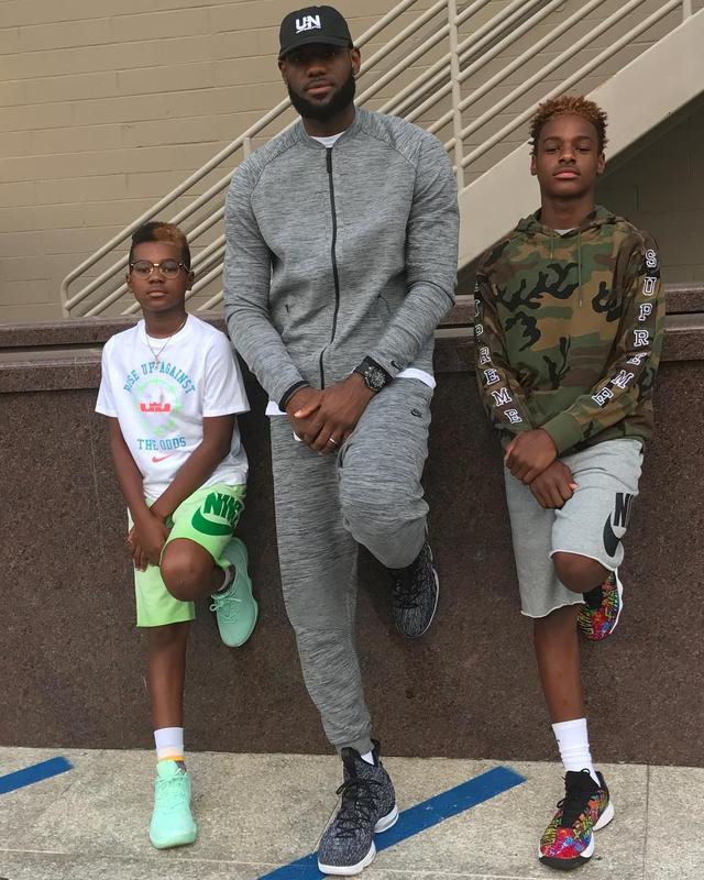 NBA詹姆斯经常说的小德鲁是谁，现在在nba打球吗