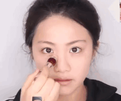 淡装化妆技巧

