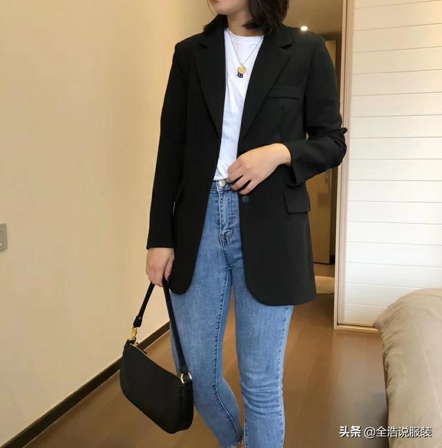 黑西装旅游穿搭， 黑西装旅游穿搭图片