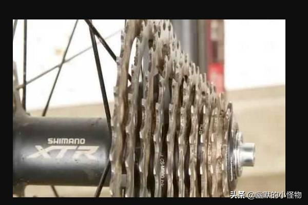 自行车飞轮链条安装方法？