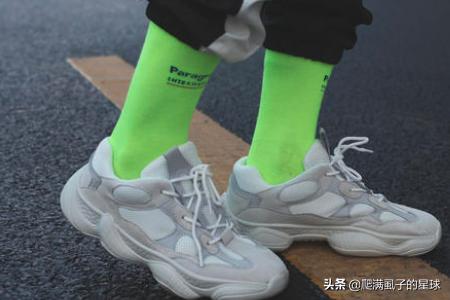 长袜如何搭配小白鞋好看(图2)
