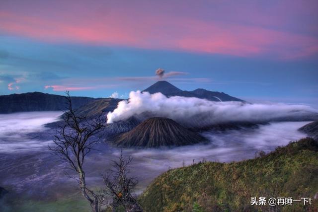 火山爆发时的景色是怎样的