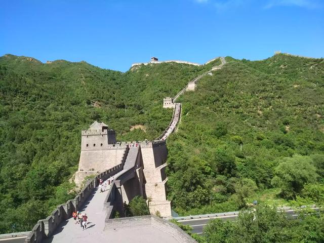 五险一金一般多少钱，公司给员工买五险一金一般多少钱