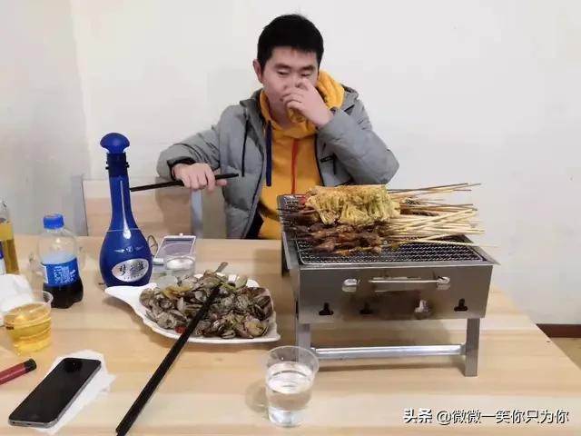 学校门口摆摊卖什么小吃好_学校门口摆摊卖什么小吃好卖又赚钱