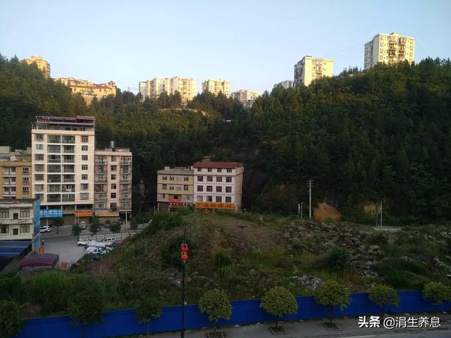 重庆暑天旅游攻略路线， 重庆暑天旅游攻略路线图