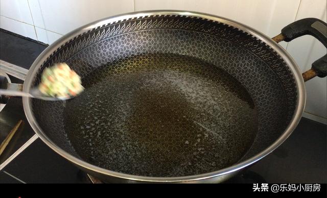 菜圆子的做法家常菜做法(图4)