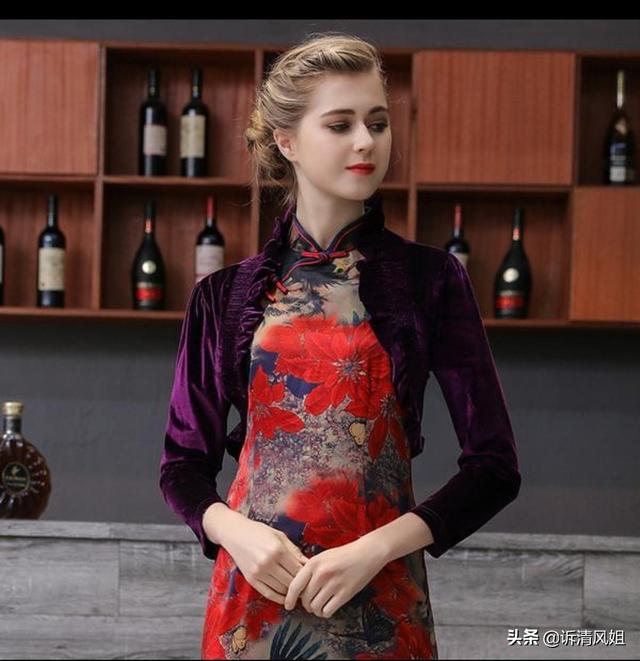 旅游真丝裙穿搭， 旅游真丝裙穿搭图片