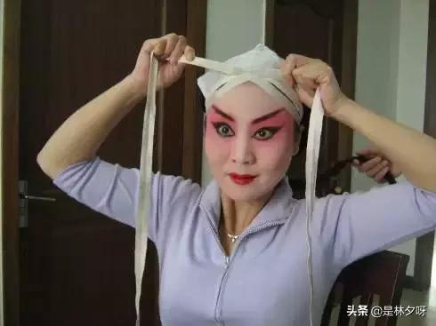 看话剧化妆技巧图片
