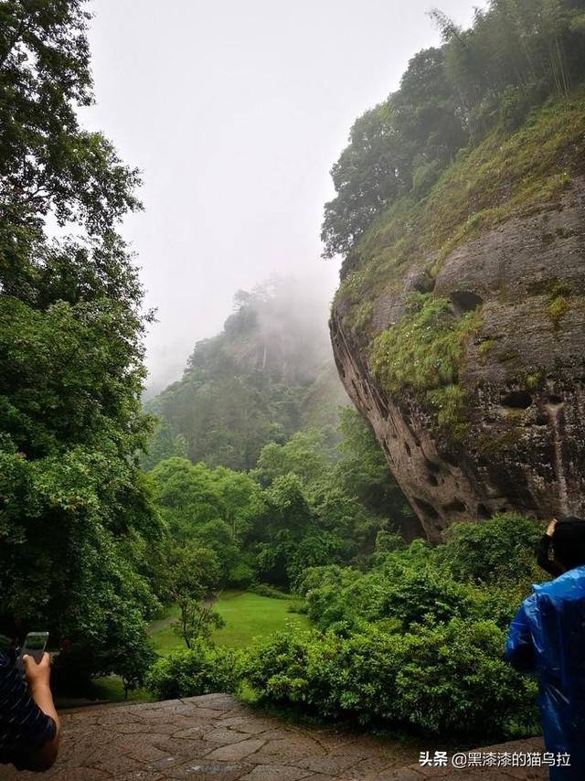 武夷山玉女峰图片（武夷山的玉女峰在哪里？）