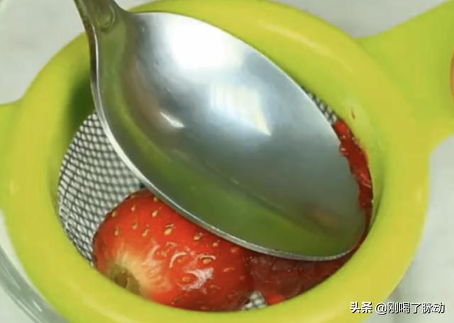 怎么用水果做口红？