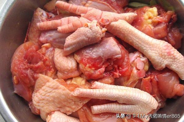 家常菜鸡胸肉的做法（家常菜日记鸡胸肉最好吃的做法？）