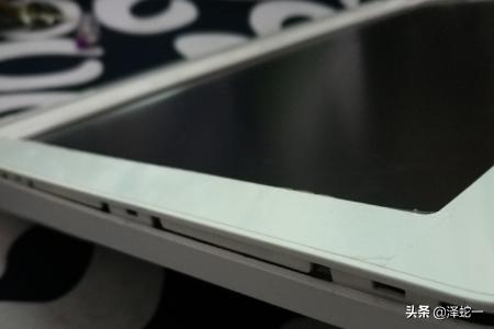 宏碁V3-571G拆机清灰？：宏碁笔记本拆机