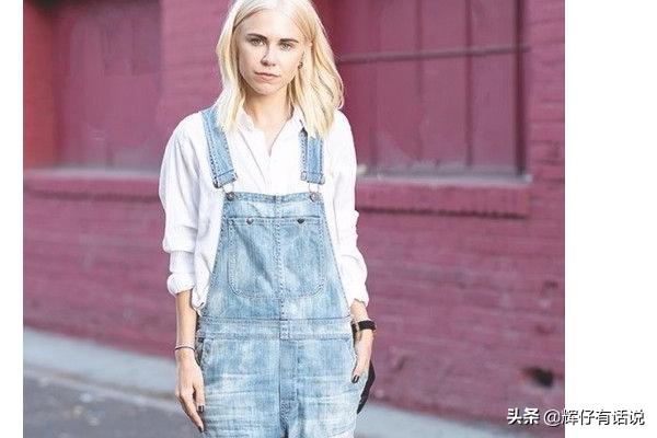 如何搭配背袋裤上衣女士(图3)