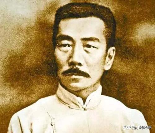 微笑什么意思(待我成尘时你将见我的微笑什么意思)