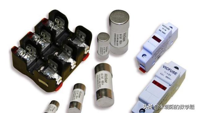 怎么电脑开机屏幕不亮？：电脑屏幕不亮