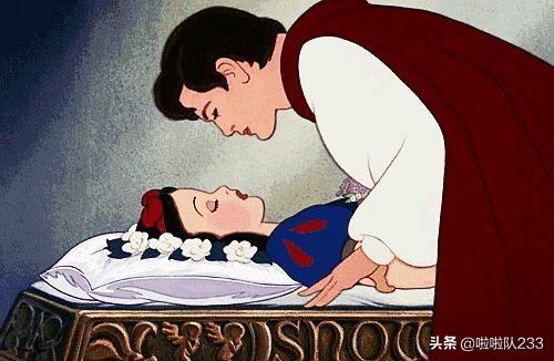 哄异地恋女朋友睡觉的暖心小故事