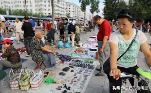 沈阳小区门口允许摆摊么？