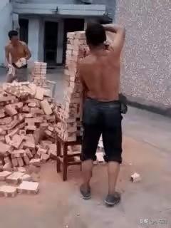 90后的年轻人喜欢玩什么游戏啊？