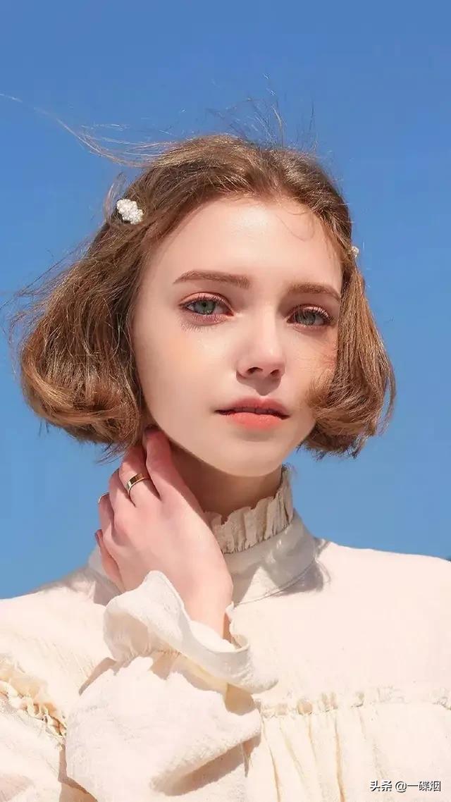 推荐女性用的壁纸电脑(图1)