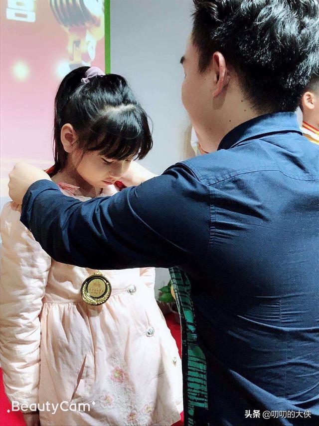 孩子玩手机成瘾送到什么学校？学生怎样戒掉网游？