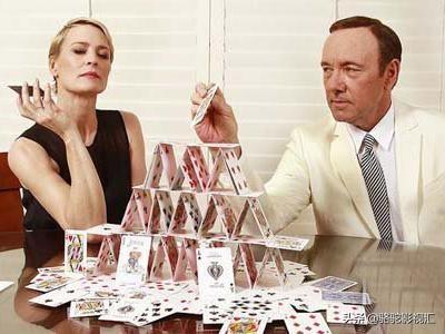 纸牌屋第五季爱美剧（纸牌屋第五季第10集）