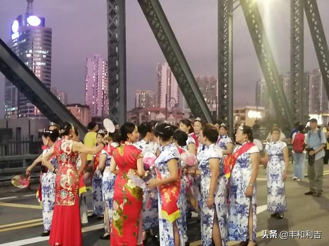 苏杭旅游穿搭裙子， 去苏杭旅游穿什么衣服合适
