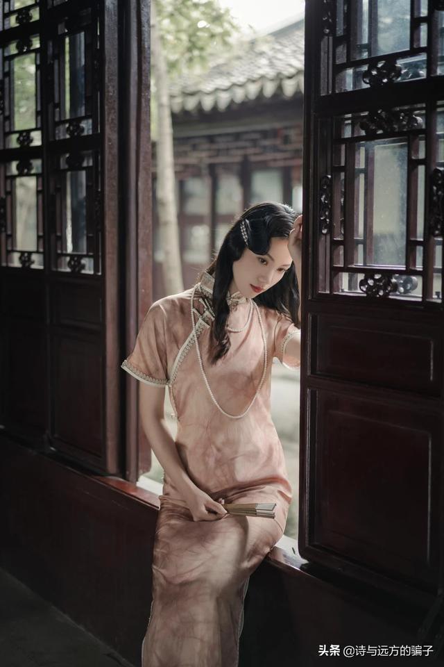 女性艺术照-女性艺术照黑白微信头像