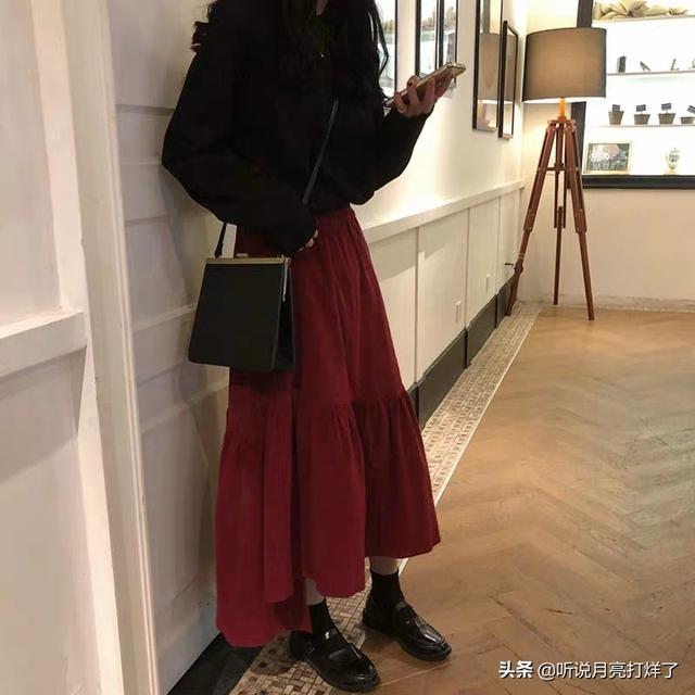 复古裙如何搭配鞋子好看(图7)