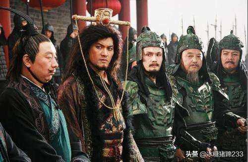 鸿钧为什么要跪女娲（为什么说鸿钧怕女娲）