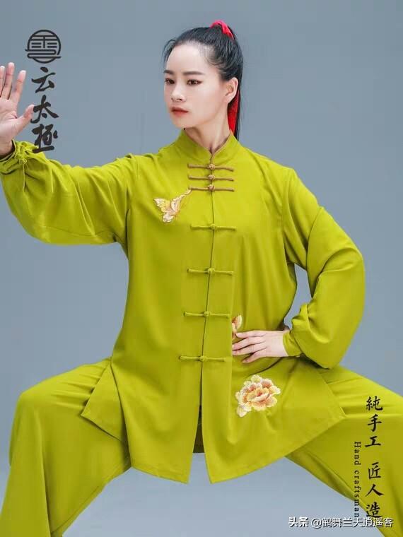 太极拳衣服(尼姑服和太极服装区别？)