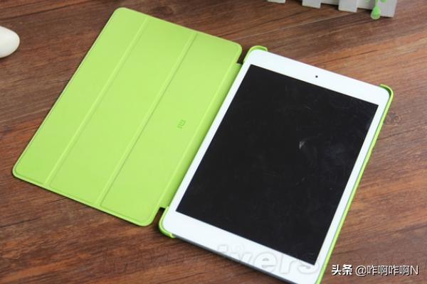 联想平板只显示lenovo
