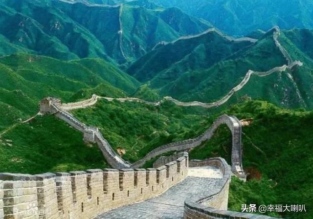 世界上的四大名胜古迹有哪些