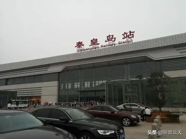 秦皇岛旅游穿搭春天， 秦皇岛旅游穿搭春天图片