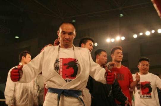 搏击俱乐部小说 搏击俱乐部-第3张图片-随然AIR主题