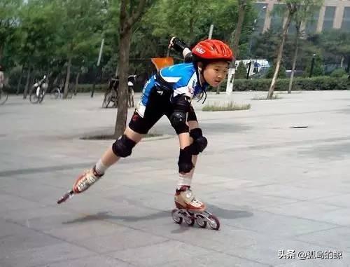 多少岁的孩子适合学轮滑,第1张