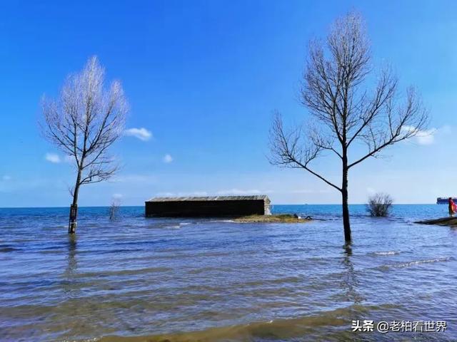 打算去青海玩，都有什么景点，需要带什么衣服